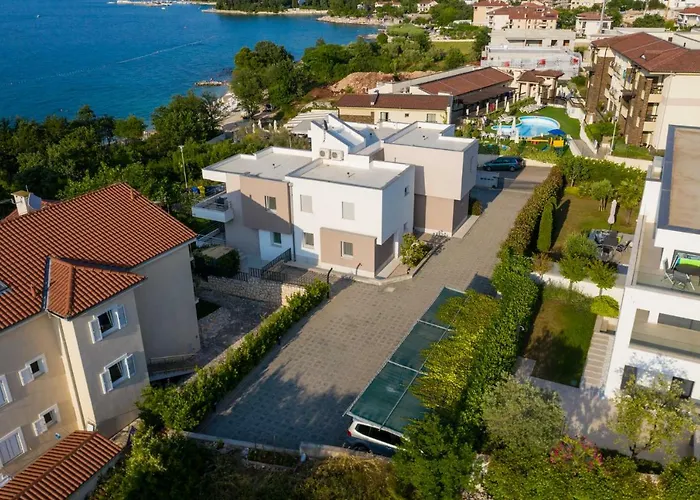 Apartment Rova Malinska