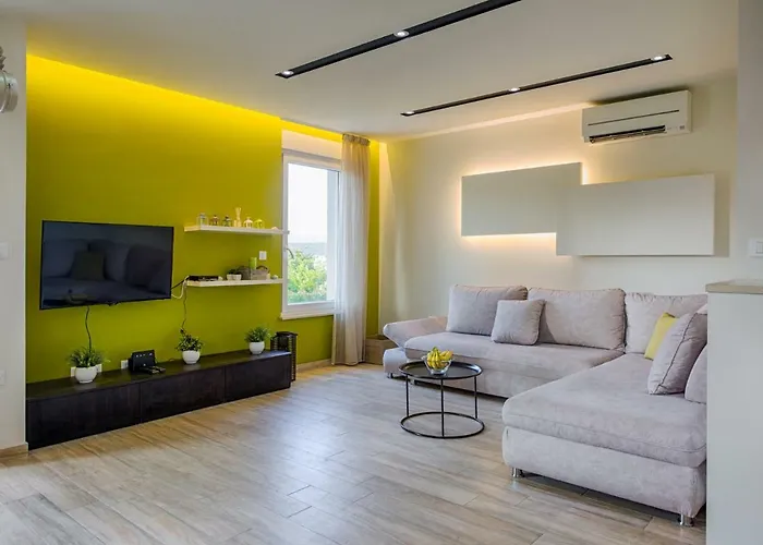 Apartment Rova Malinska