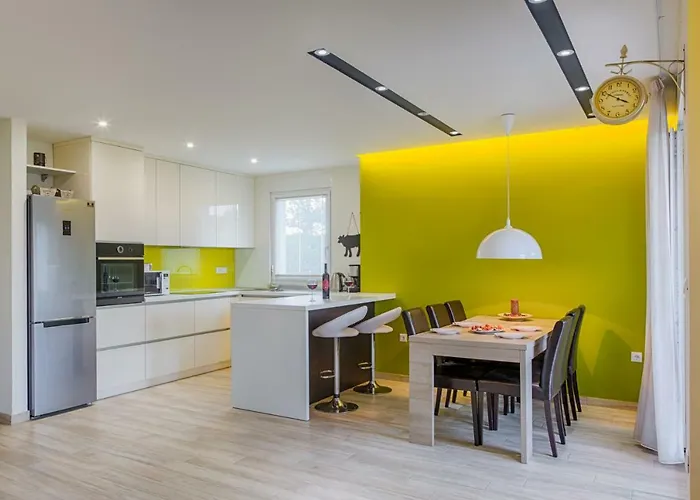 Rova Apartment Malinska